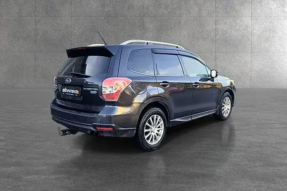 Subaru Forester 2015 photo 3