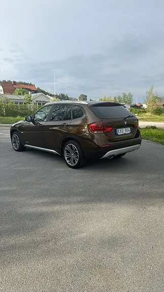 BMW X1 2011 photo 2
