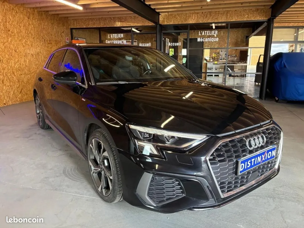 Audi A3 2023 photo 3