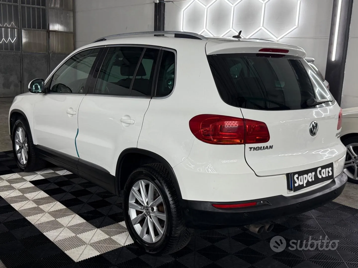 Volkswagen Tiguan 2011 photo 4