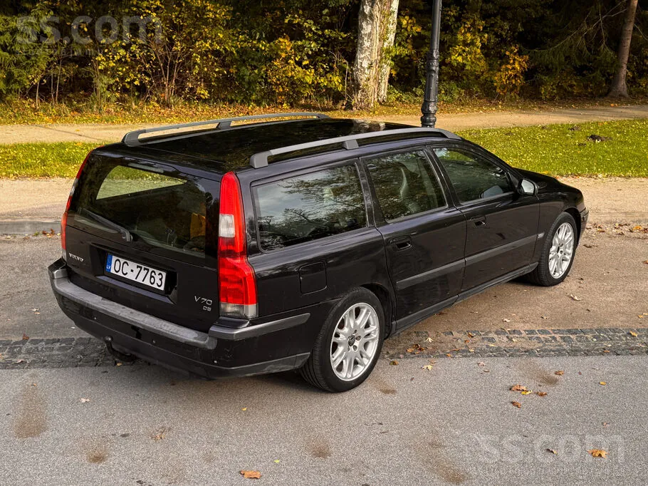 Volvo V70 2004 photo 4
