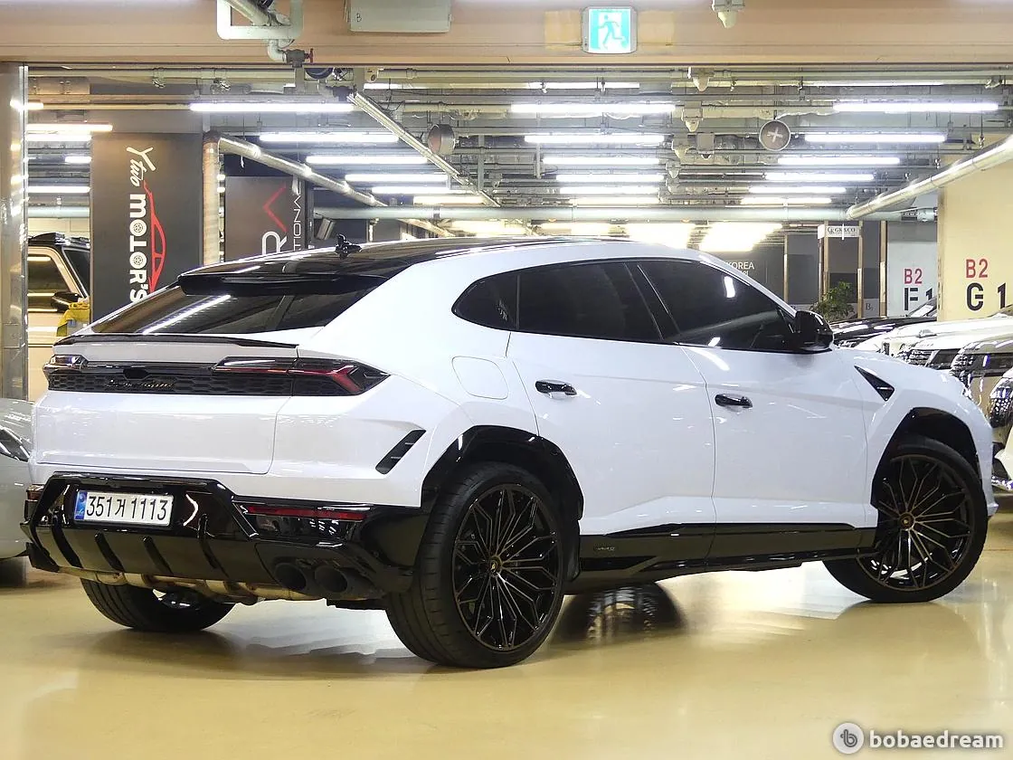 Lamborghini Urus 2025 photo 3