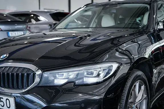 BMW 330E 2021 photo 4