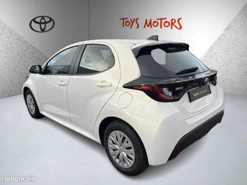 Toyota Yaris 2025 photo 5