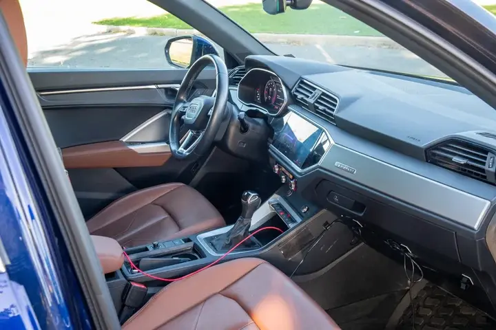 Audi Q3 2021 photo 5