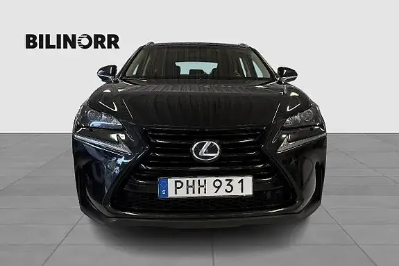 Lexus Nx300H 2017 photo 2