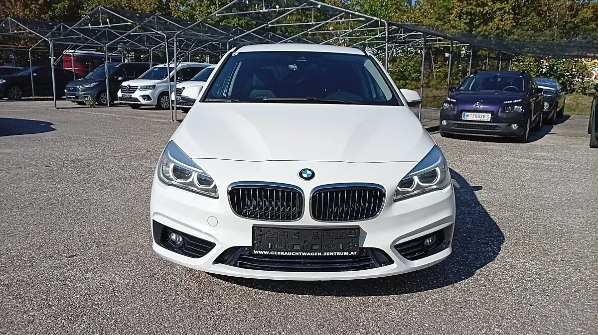 BMW 2Er Active Tourer 2018 photo 2