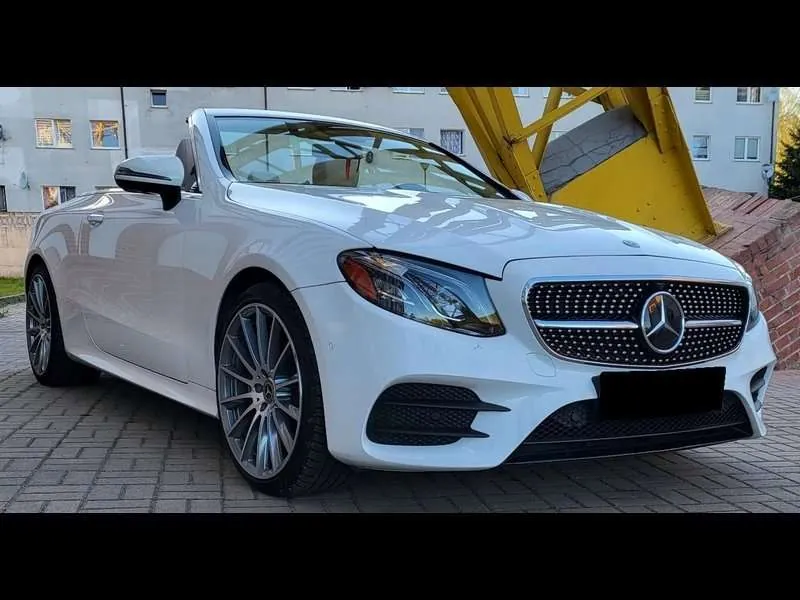 Mercedes-Benz E 200 Cabrio 2020 photo 5