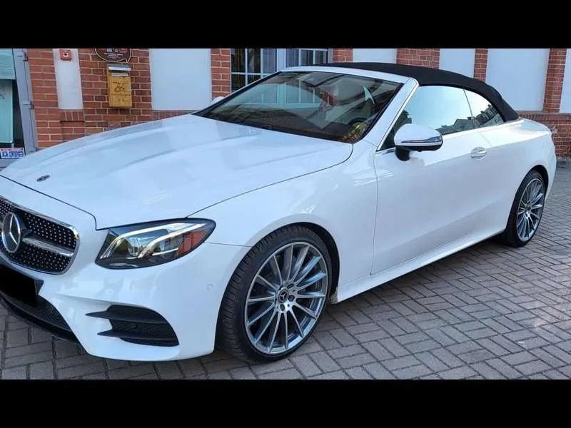 Mercedes-Benz E 200 Cabrio 2020 photo 3