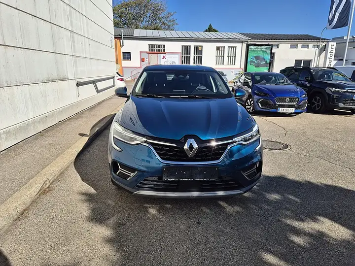 Renault Arkana 2023 photo 2
