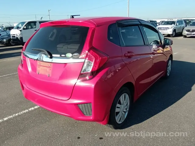Honda Fit 2014 photo 4