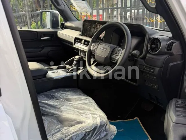 Toyota Land Cruiser 2026 photo 5