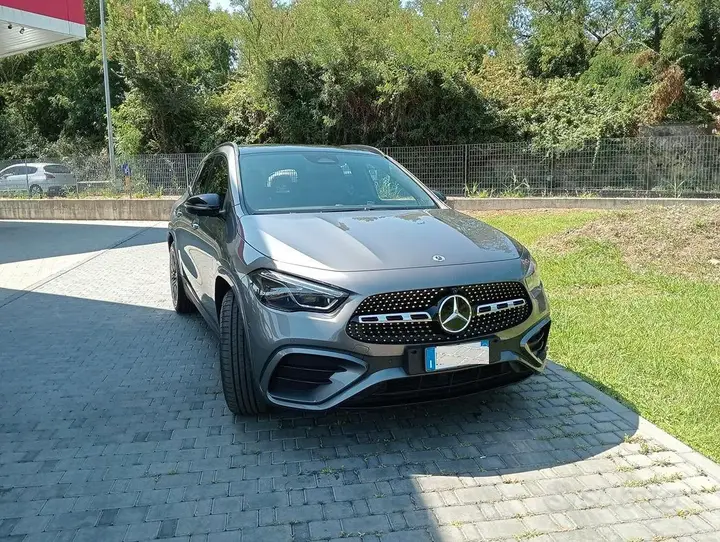 Mercedes-Benz Gla 2026 photo 2
