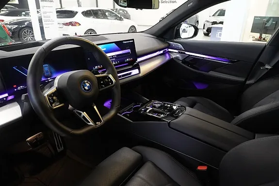 BMW 530E 2025 photo 2