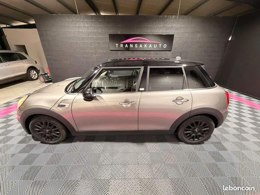 Mini Cooper 2017 photo 2