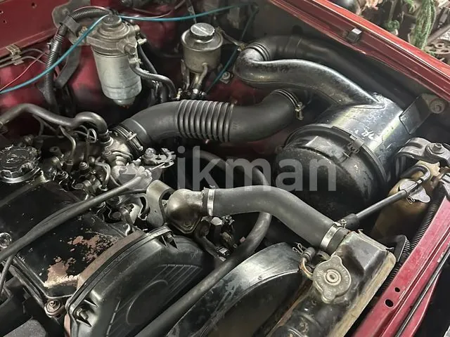 Toyota Hilux 1991 photo 5