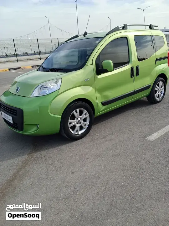 Fiat Doblo 2012 photo 2