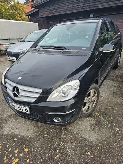 Mercedes-Benz B 170