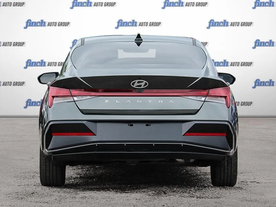 Hyundai Elantra 2025 photo 5