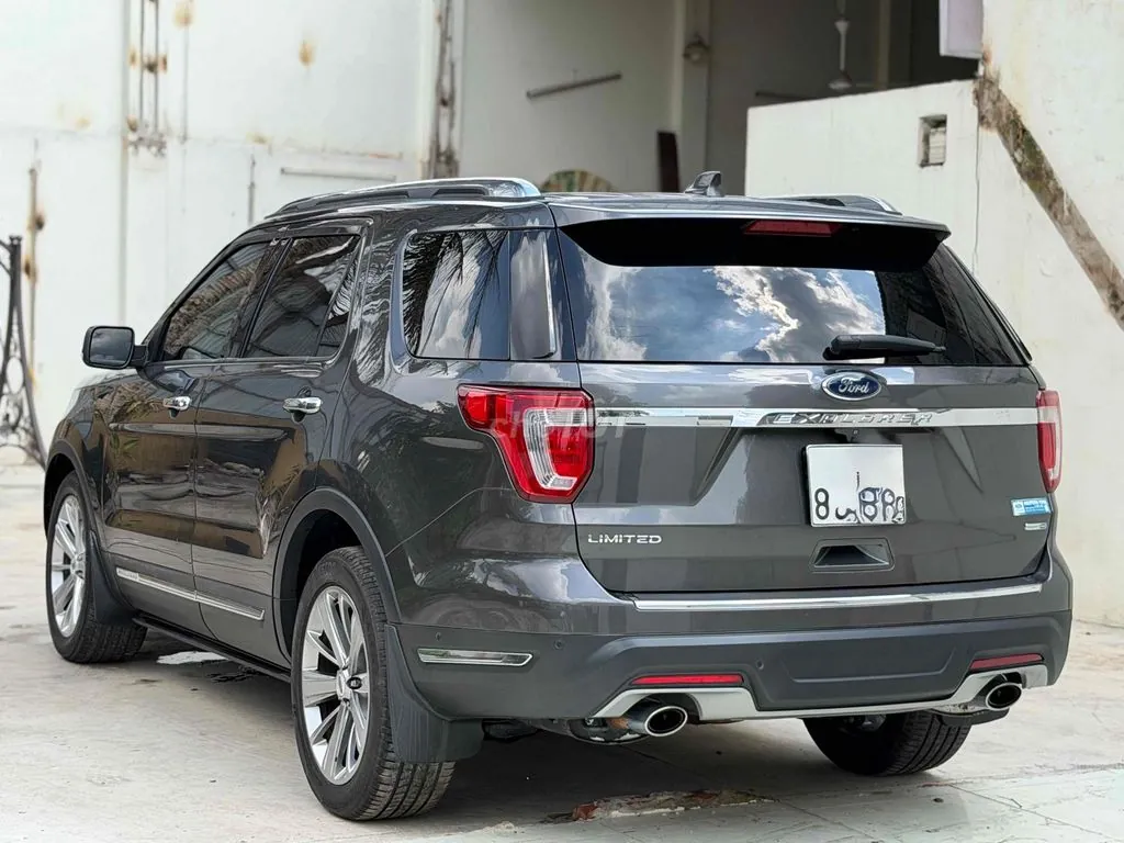 Ford Explorer 2018 photo 5