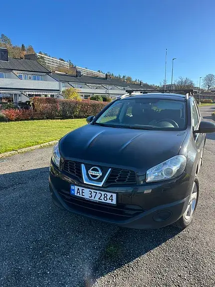 Nissan Qashqai 2013 photo 2