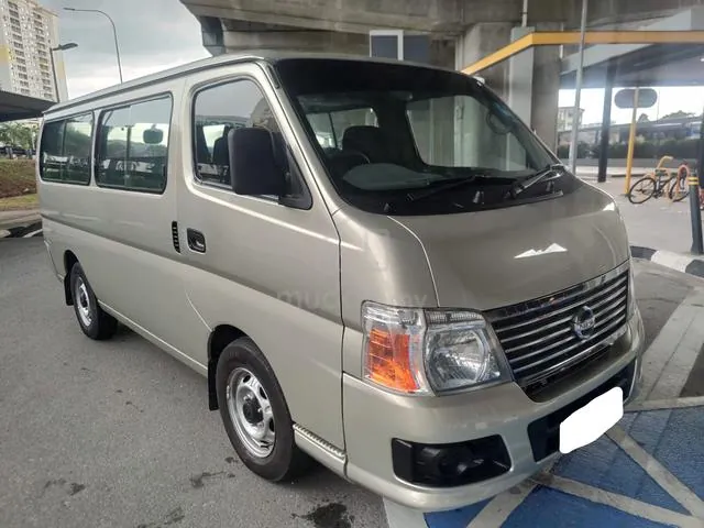 Nissan Urvan