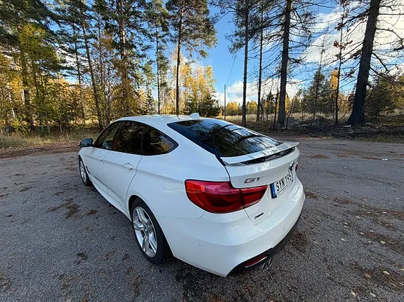 BMW 320D 2017 photo 3