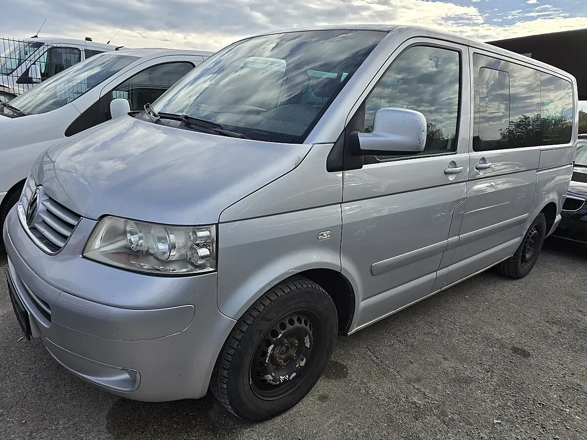 Volkswagen Multivan 2003 photo 3