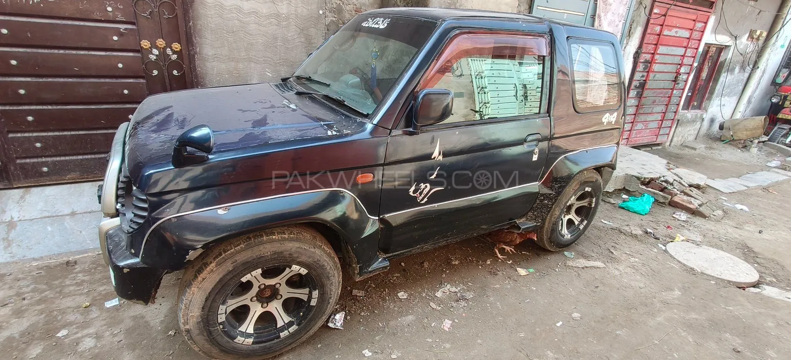 Mitsubishi Pajero Mini