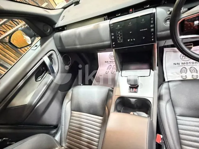 Land Rover Discovery Sport 2024 photo 4