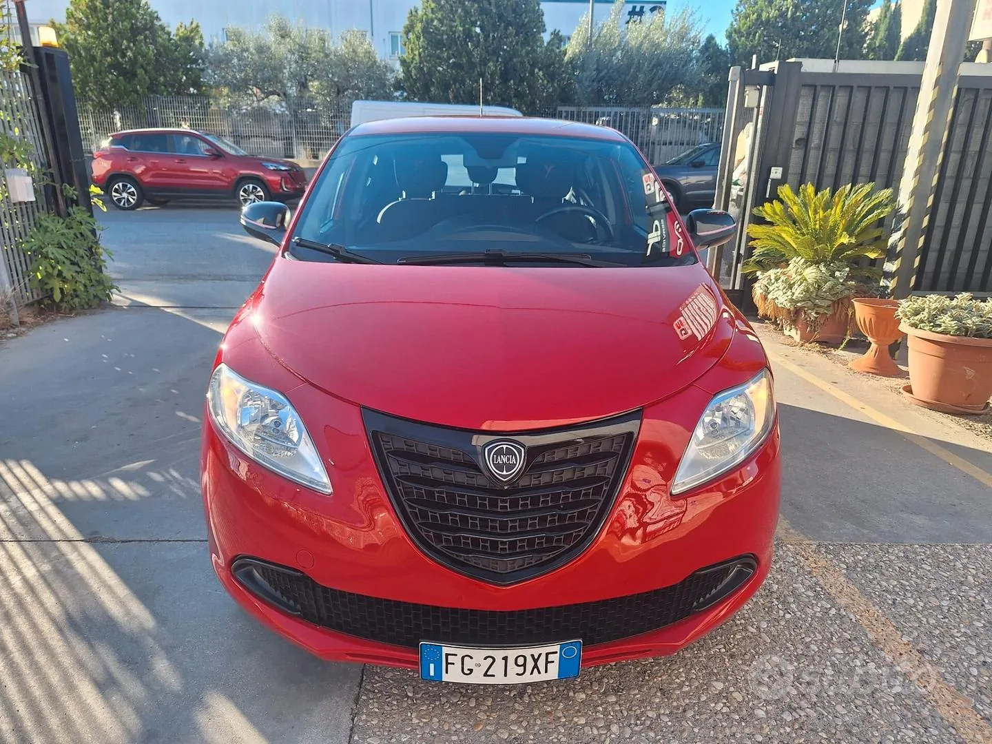 Lancia Ypsilon 2017 photo 2