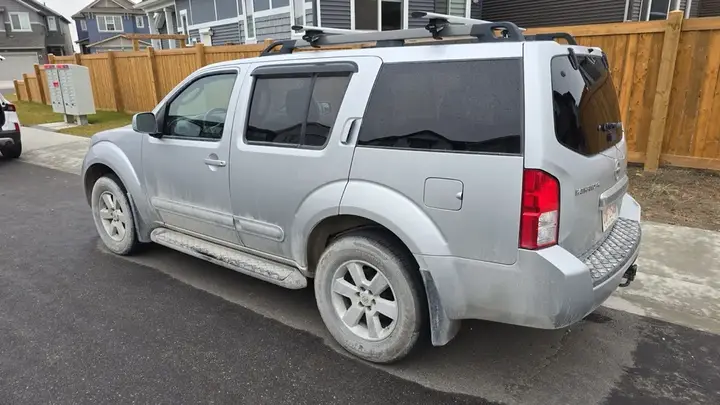 Nissan Pathfinder 2012 photo 4