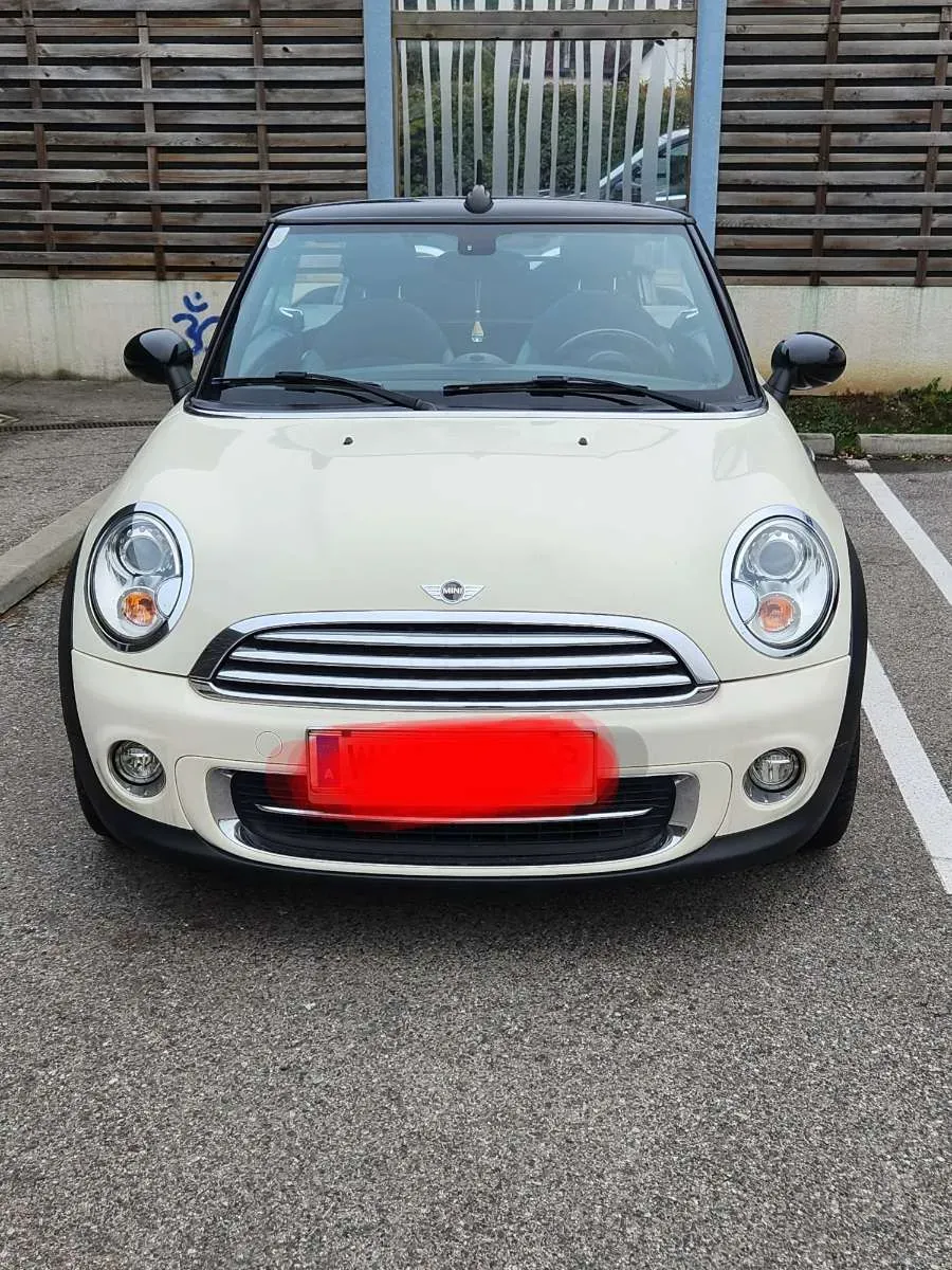 Mini Cooper Cabrio 2014 photo 3