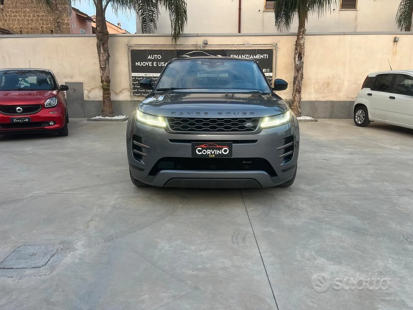 Land Rover Range Rover Evoque 2022 photo 2