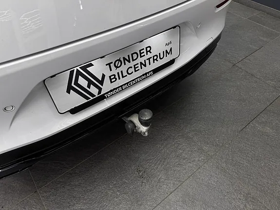 Mercedes-Benz Cla250 2025 photo 3