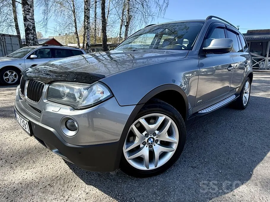 BMW X3 2010 photo 2