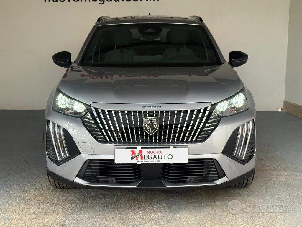 Peugeot 2008 2025 photo 2