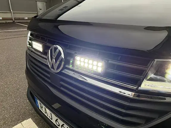 Volkswagen Transporter 2023 photo 4