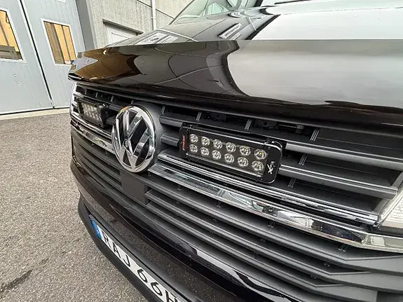 Volkswagen Transporter 2023 photo 3