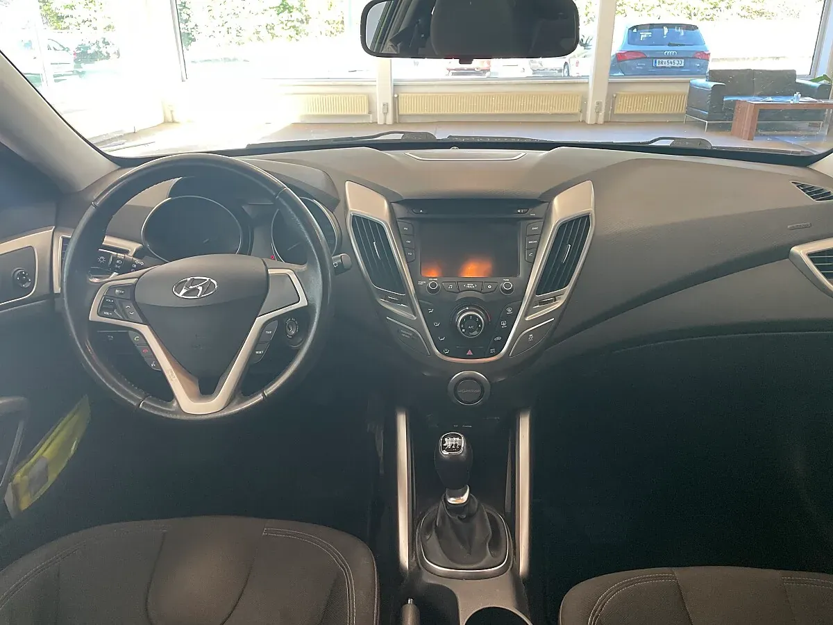 Hyundai Veloster 2012 photo 3