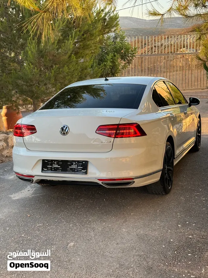Volkswagen Passat 2018 photo 4
