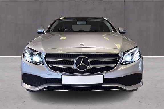 Mercedes-Benz E200 2017 photo 3