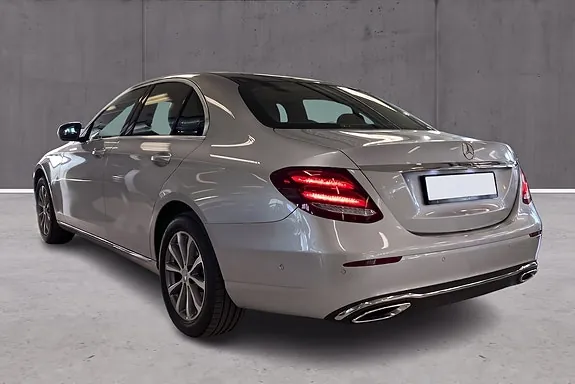 Mercedes-Benz E200 2017 photo 4