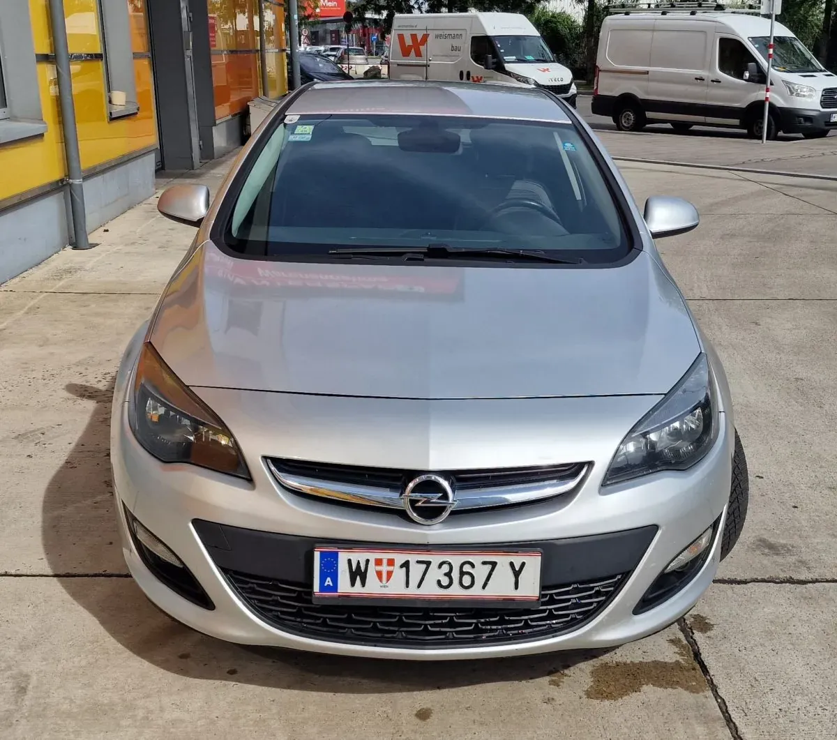 Opel Astra 2015 photo 2