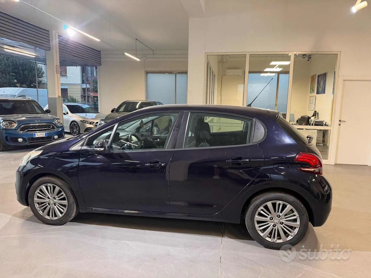 Peugeot 208 2016 photo 5