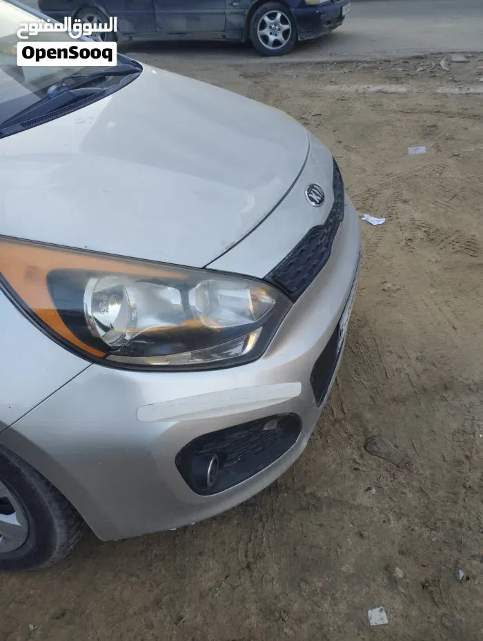 Kia Rio 2012 photo 3