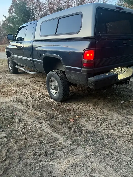 Dodge Ram 2500 2000 photo 4
