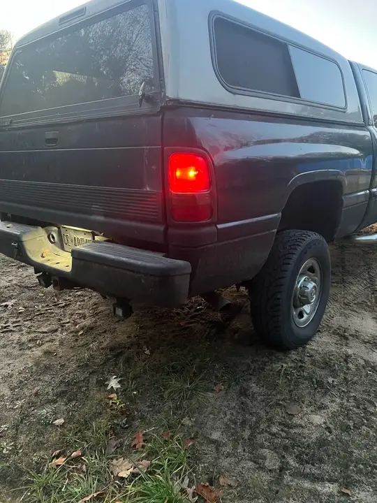 Dodge Ram 2500 2000 photo 3
