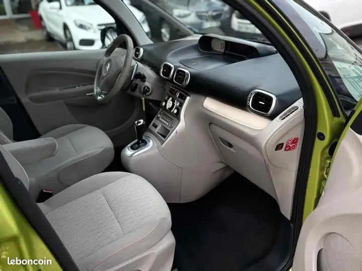 Citroen C3 Picasso 2011 photo 4