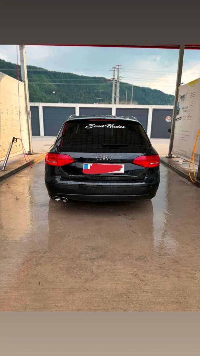 Audi A4 2008 photo 2